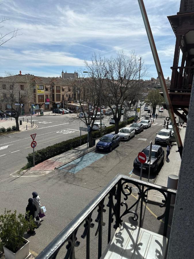 Toledo Plaza Hotel Exterior foto
